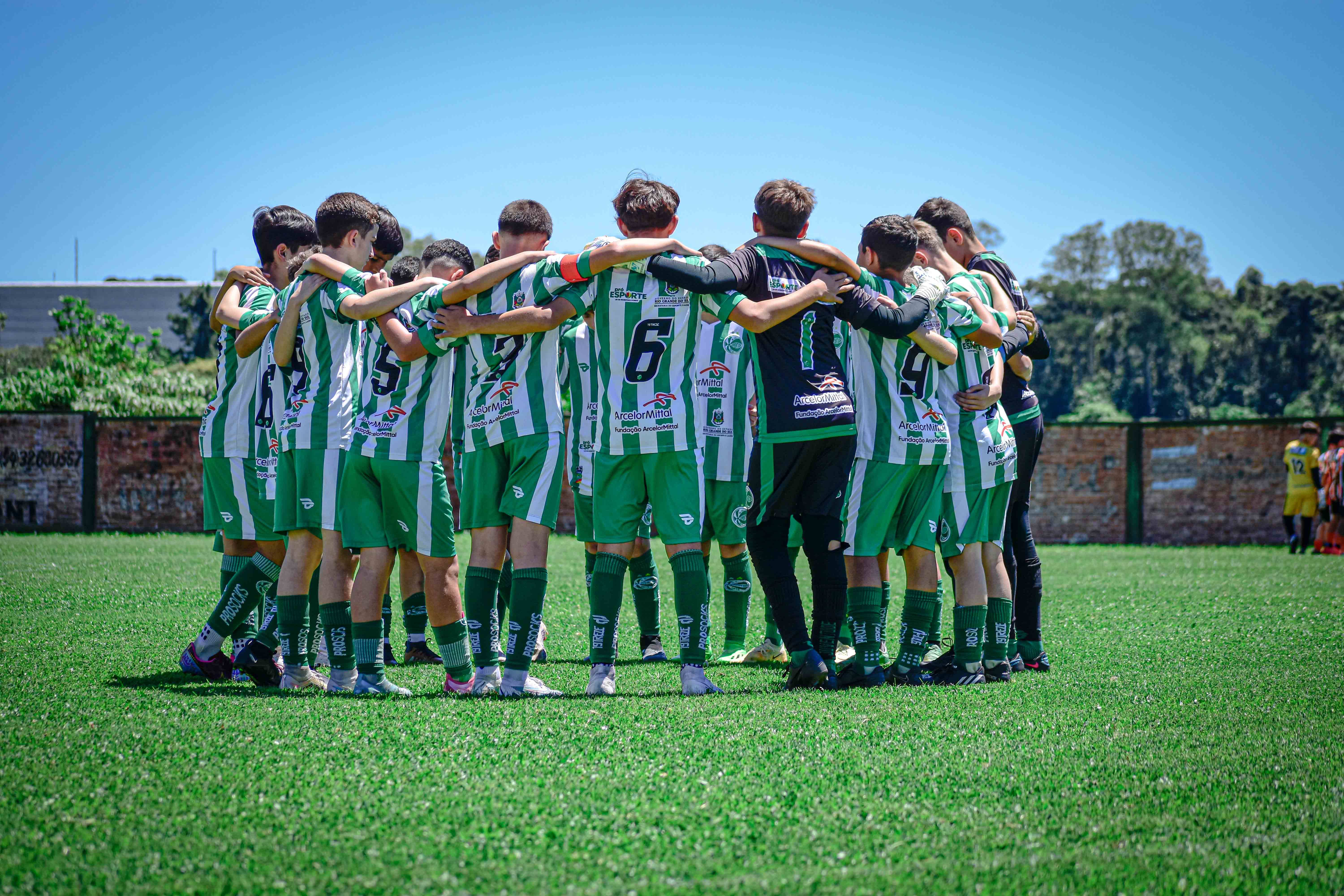 Escola do Ju disputará uma série de amistosos na Espanha