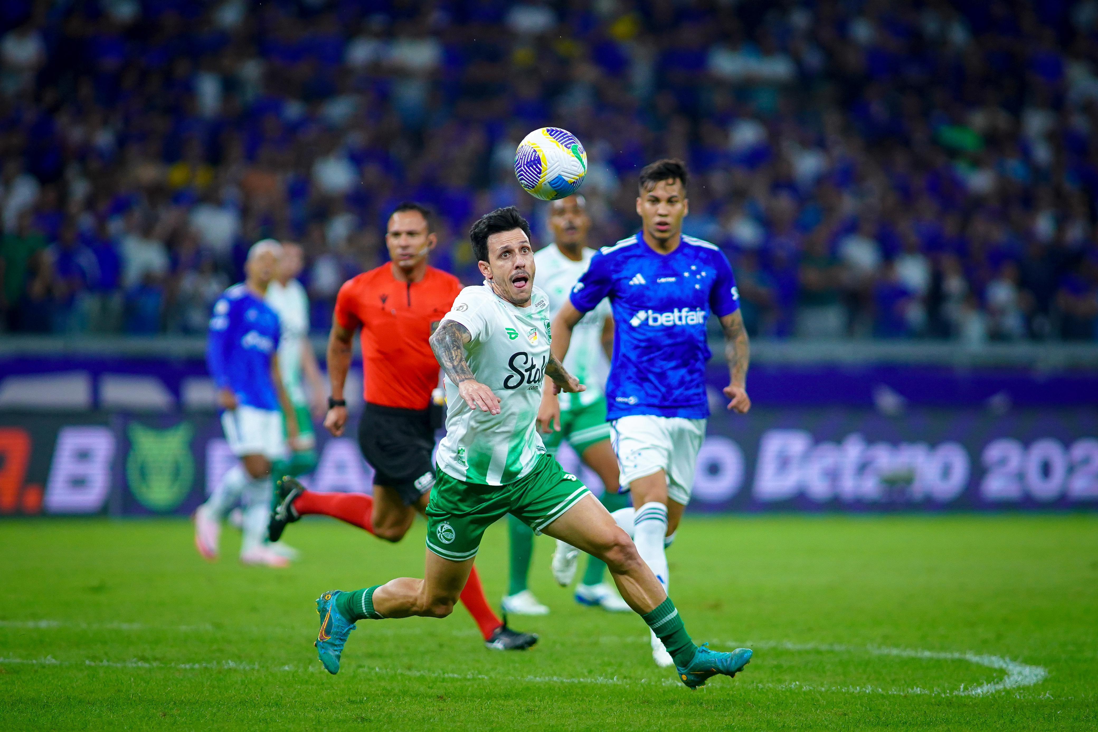 Com dois gols de pênalti, Juventude é superado pelo Cruzeiro no Mineirão